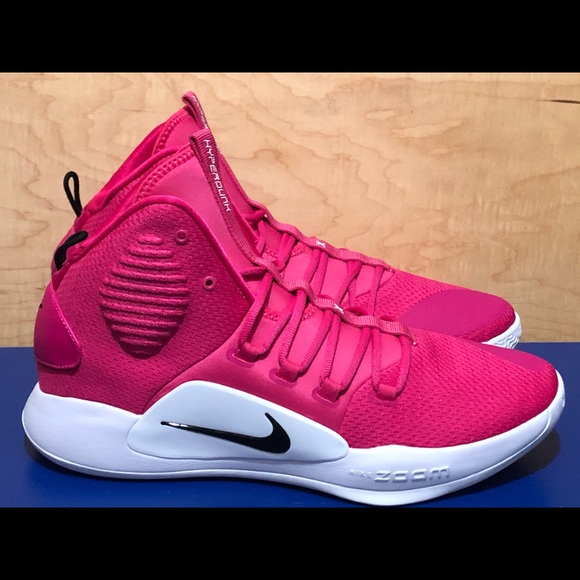 nike hyperdunk breast cancer